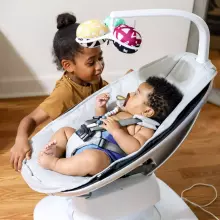 4moms MamaRoo 5.0 Infant Seat Art.227273 Sage Classic Black elektroonilised beebi kiiged