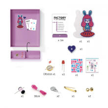 Factory - E-textil - Brooch - Bunny girl