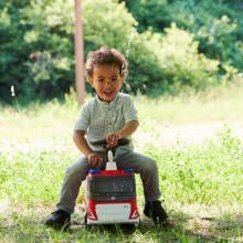 BIG Ride-on VOLVO Dzotsiʋu kple Tsi Tu