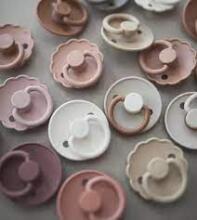Frigg Limited Autumn Collection Latex Art.258809 Maple/Cocao Pacifier (nipple) made of 100% natural rubber 0-6 months (2 pcs.)