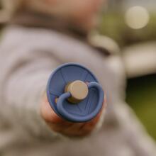 Frigg Little Viking Round Latex Art.10524 Knud mannekeen (lutt), mis on valmistatud 100% looduslikust kummist vanuses 6-18 kuud. (1 tk.)