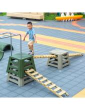 KLASSIKALINE MAAILM EDU Puitramp Playground Sild