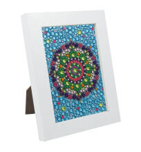 Buki sädelev mandala