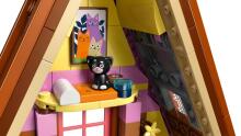 LEGO Friends Природный Глэмпинг Коттедж