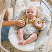 Ingenuity Comfort 2 Go Portable Baby Swing Art.296542 Endless Bloom Kiiktool meloodiatega