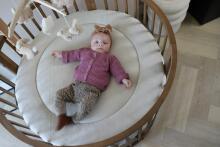 Elf Bed Crib Roundy  Art.298158 Black Stiilne ümmargune puidust võrevoodi